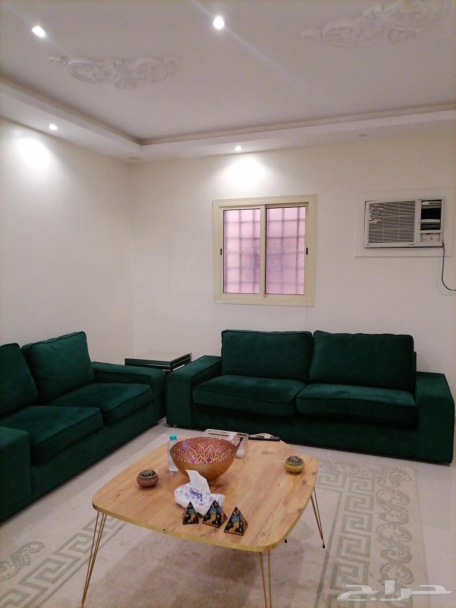 طقم كنب مستعمل نظيف جدا سبب البيع تغير الغرفة والاثاث64415558670337113