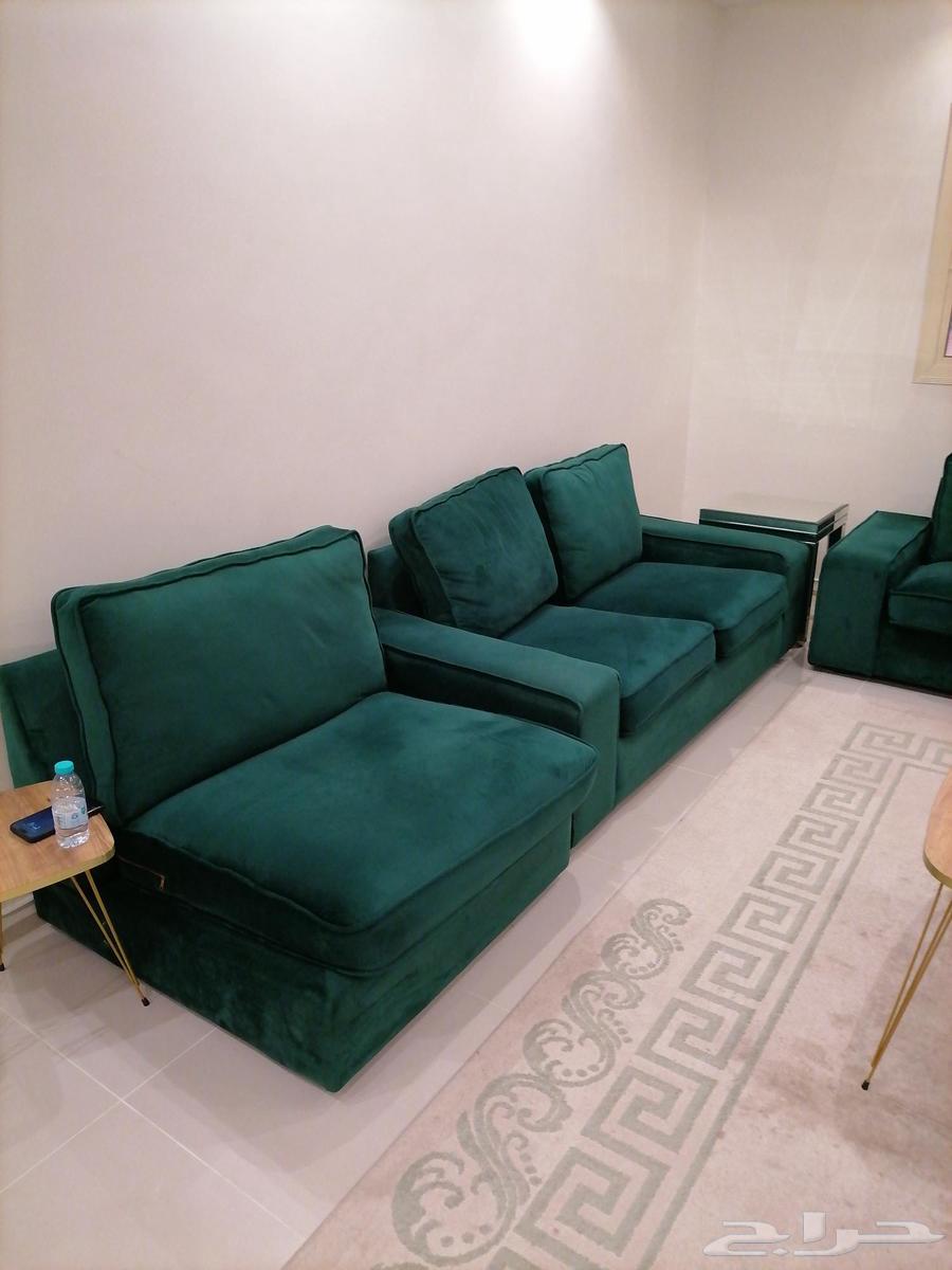 طقم كنب مستعمل نظيف جدا سبب البيع تغير الغرفة والاثاث64415558670337110