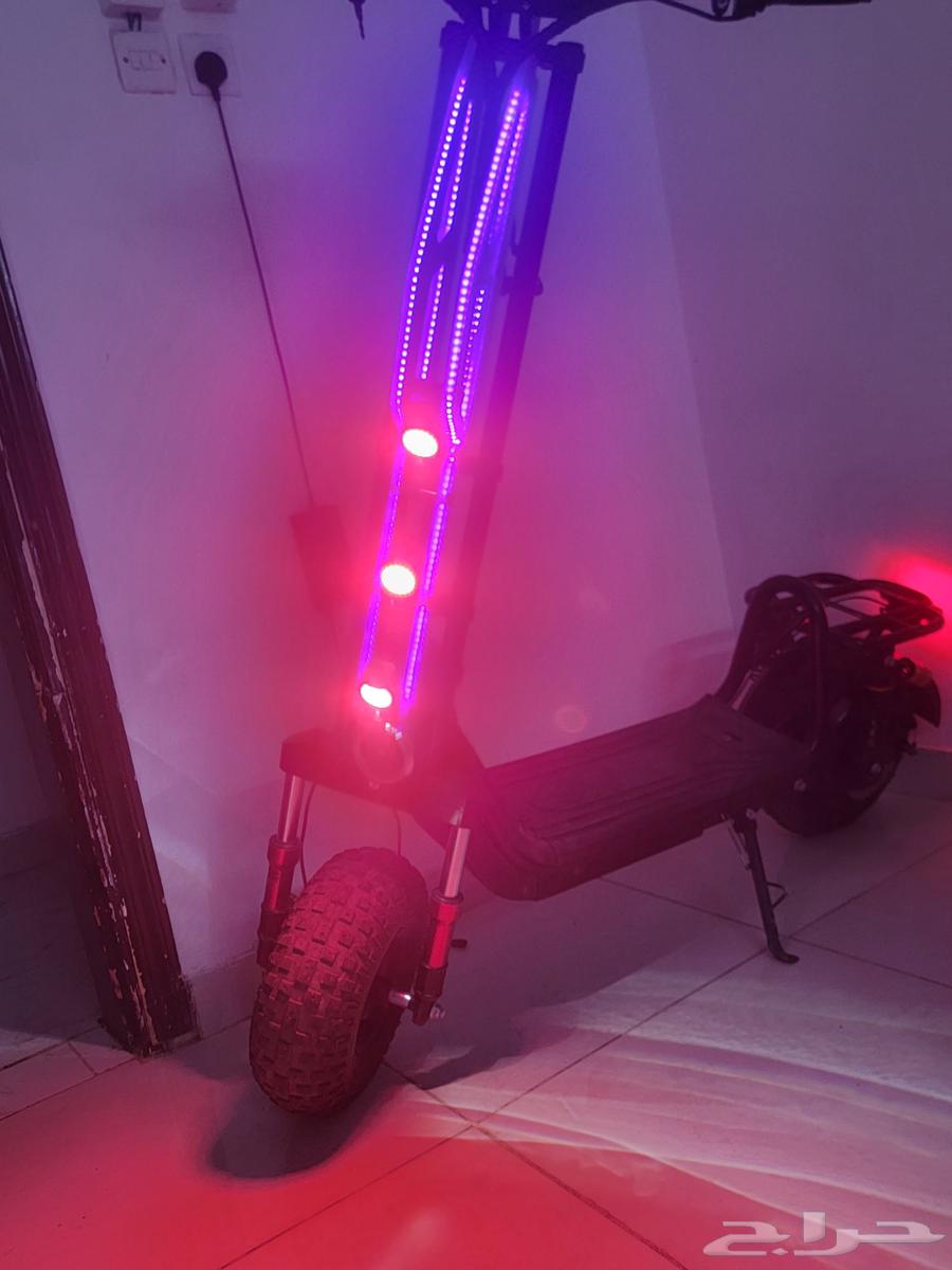 Giant Scooter64416756455939112