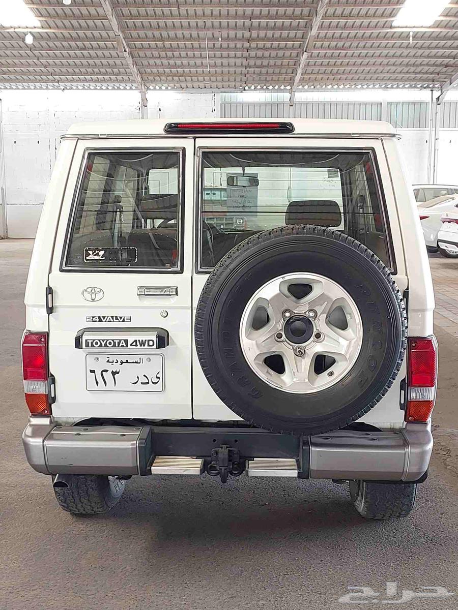 جيب ربع رفرف 200764574285841154114