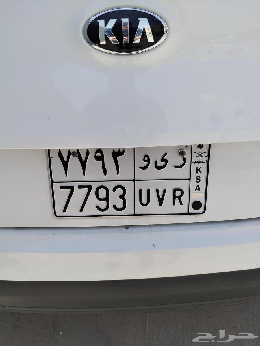 لوحة شبه مميزه64572852615170110