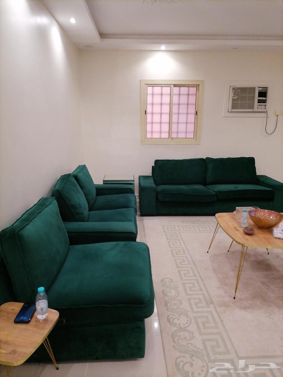 طقم كنب مستعمل نظيف جدا سبب البيع تغير الغرفة والاثاث64415558670337111