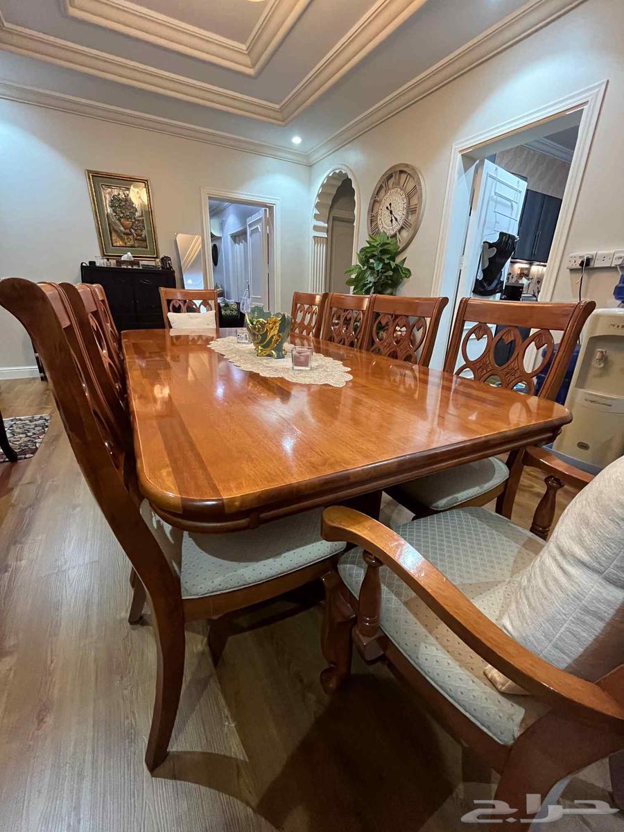 Dining table, buffet, and niche for sale, Malaysian wood64416281032963114