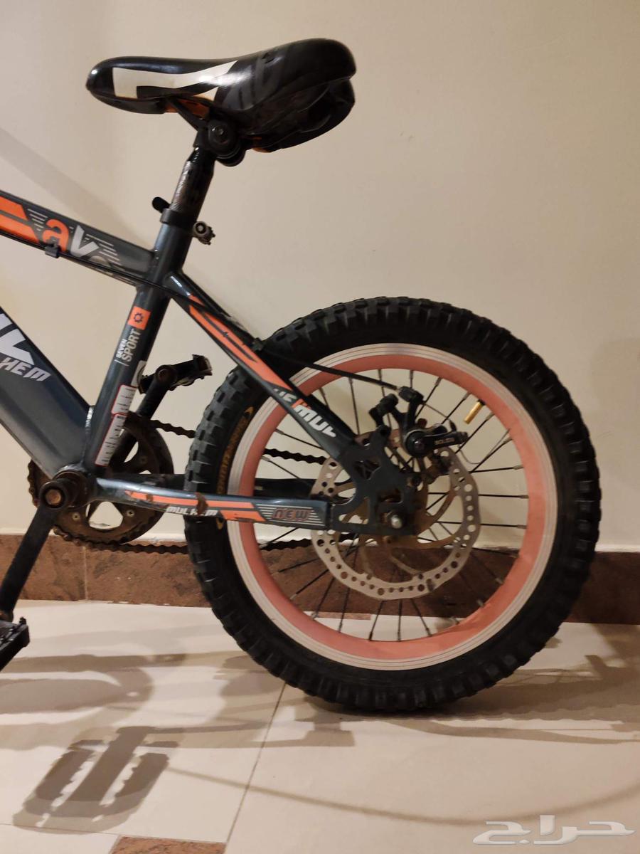 Bicycle size 15 price 200 riyals64414660500739110