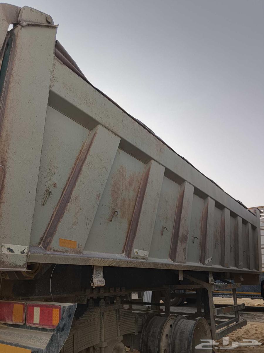 صندوق مقاس 22 صناعة القحطاني صاج نضيف جدا  للبيع مستعجل64574551361537110