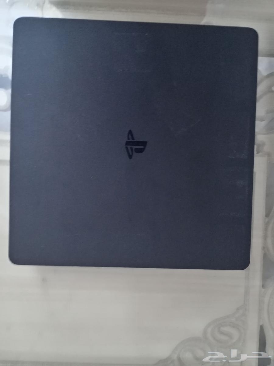 Sony 4 Slim New Used for 14 Days with Grand Theft Auto Game and Two Controllers64413030460289111