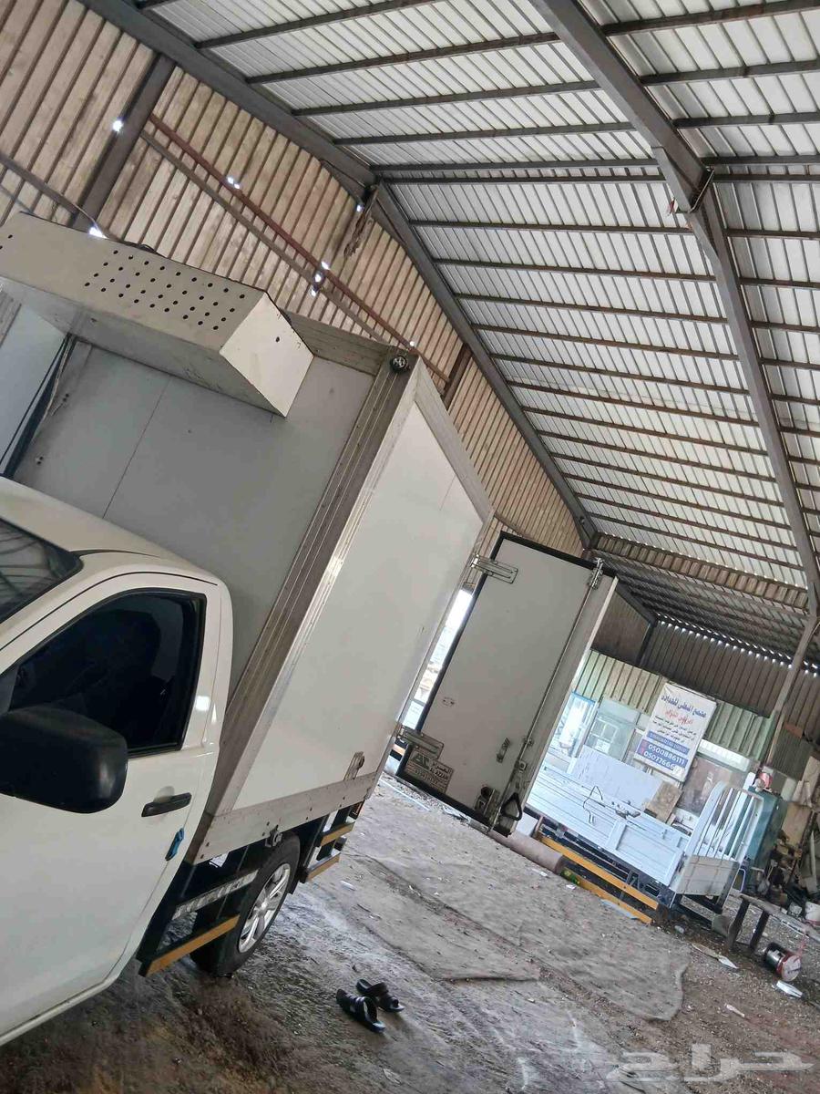 ثلاجة شبه جديد مكيف شغال64572069002499111