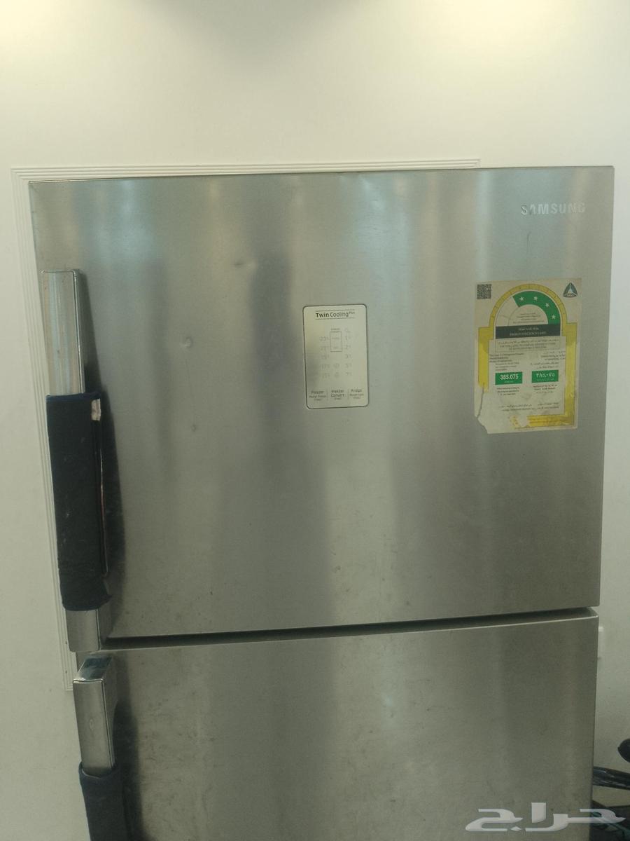 ثلاجة سامسونج شبه جديد وسيارة اطفال بالكهرباء ومتفرقات البئ64415020531330114