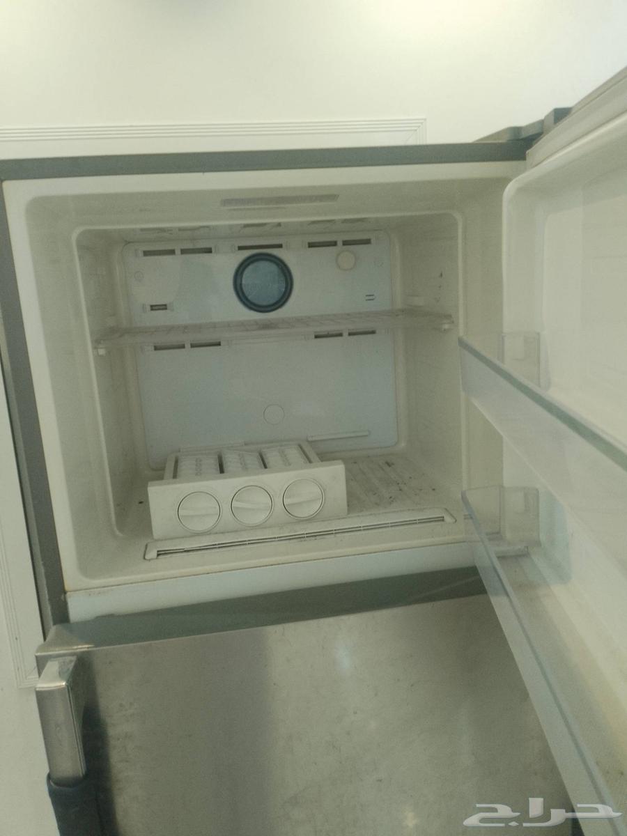 ثلاجة سامسونج شبه جديد وسيارة اطفال بالكهرباء ومتفرقات البئ64415020531330112