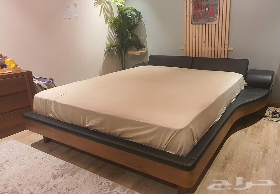 للبيع غرفة نوم مستعمله64413931482370111