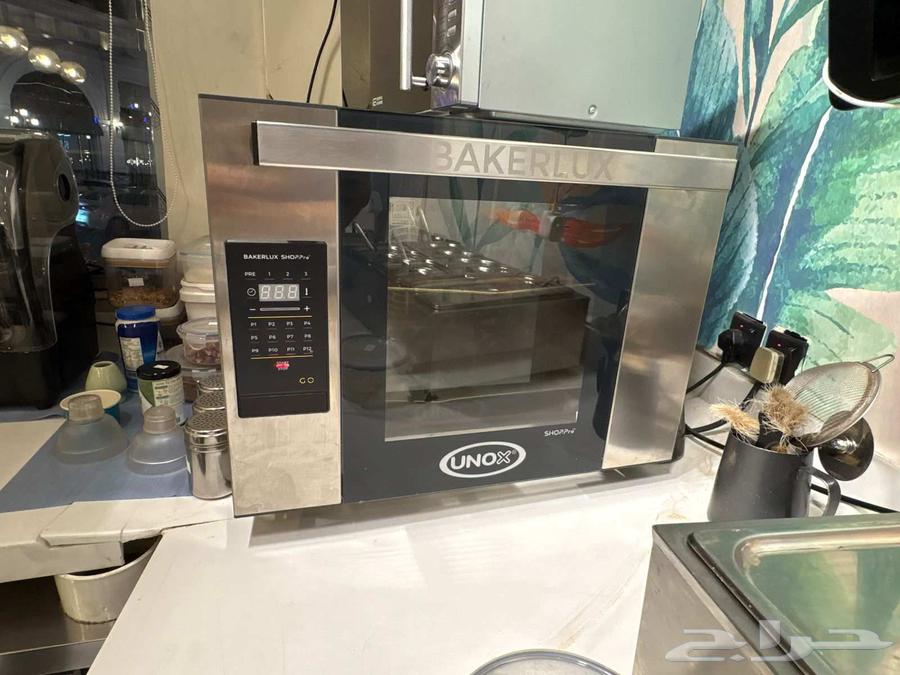 Italian 3-head coffee machine for sale, model 2021, also includes oven64413071236865111