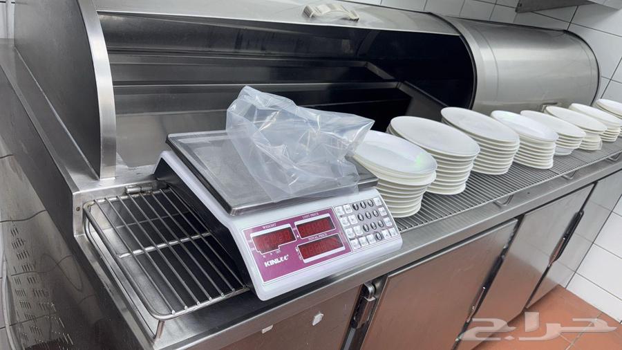 يوجد معدات مطعم بروست استعمال خفيف للبيع64416161222019111