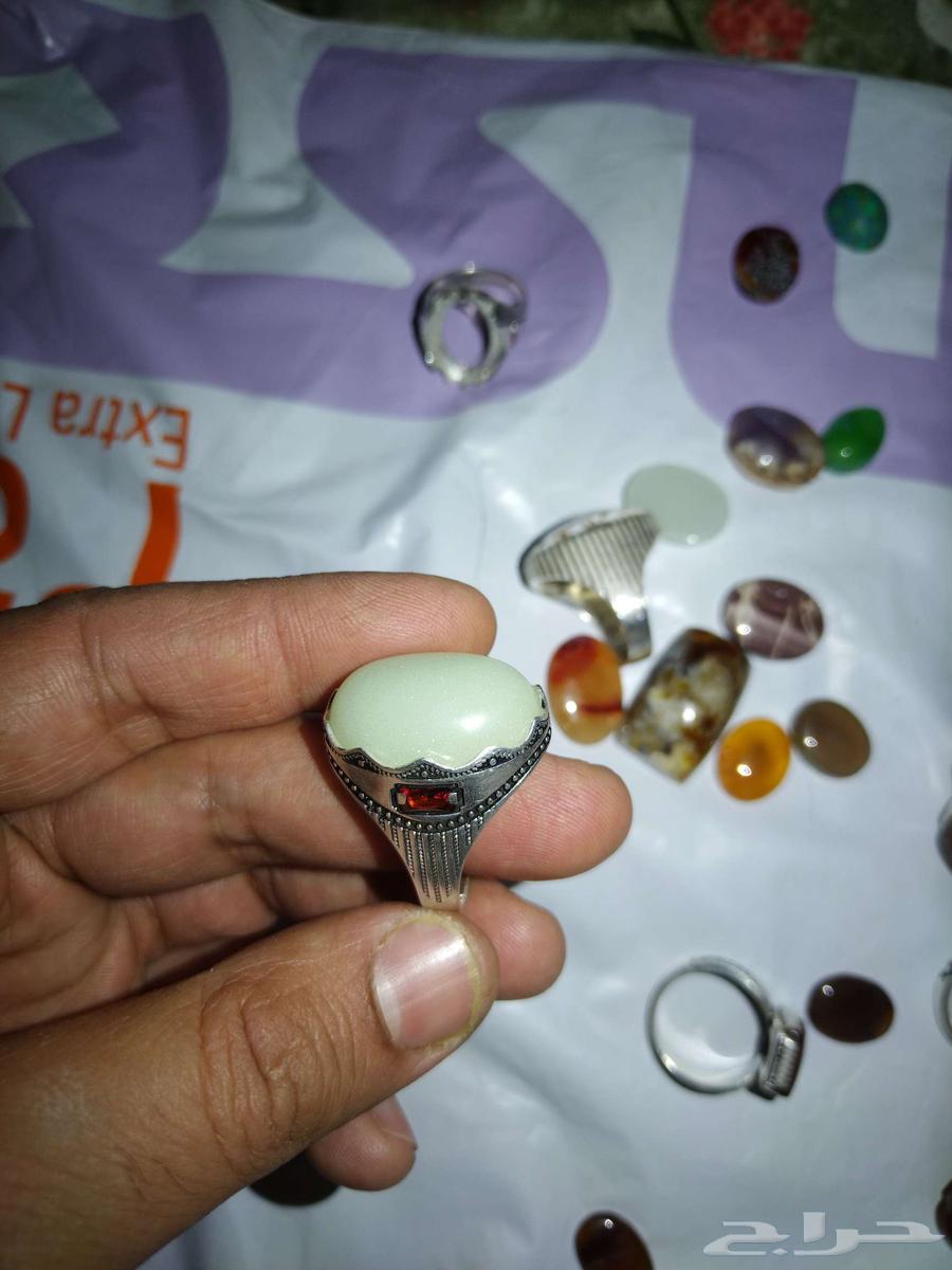 خاتم فضة بحجر مضيئ جدا جميل64413193878017113