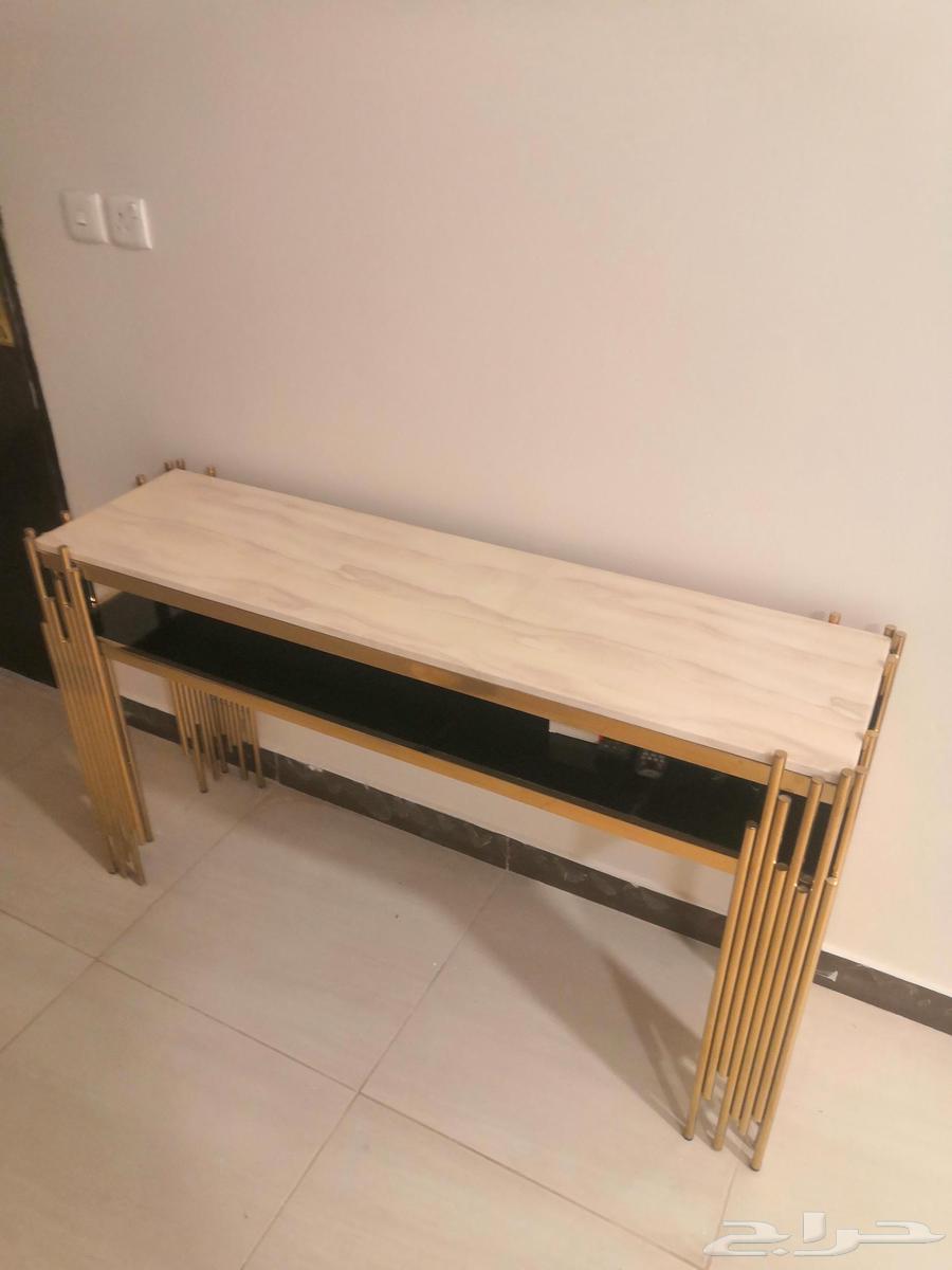 يوجد لدينا براده وطاوله64413984412673110