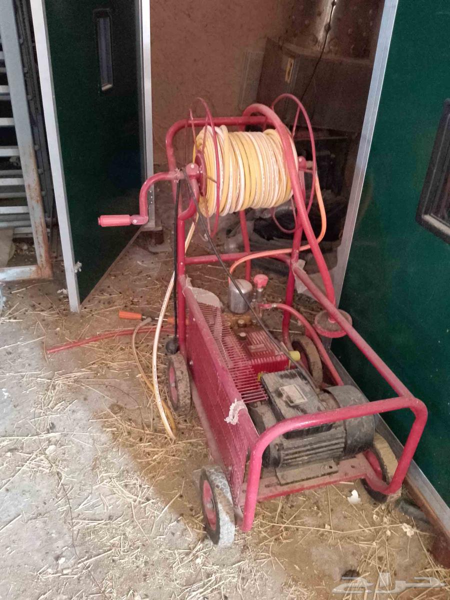 Electric generator 5000 watts and spray generator and chicken, duck and pigeon feather remover64415868114691113