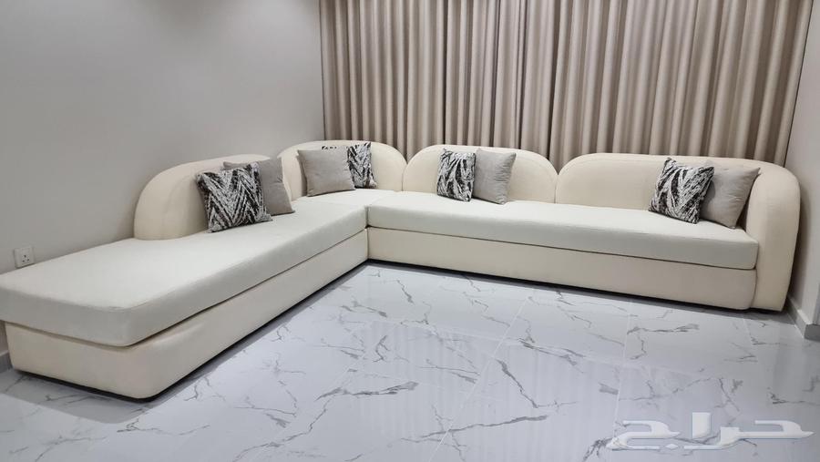 كنب الهبه تفصيل وجاهز يوجد تنجيد لجميع انواع الكنب تقسيط64416505904770113