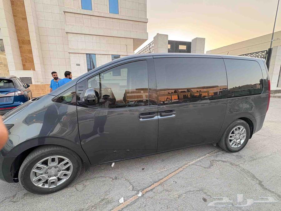 سياره. H1 موديل 2023 للبيع جير على الشرط يوجد بعض الرشوش متف64577472156803112