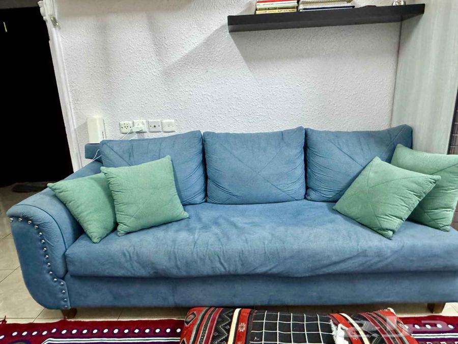 L-shaped sofa in excellent condition, like new64415894727554113