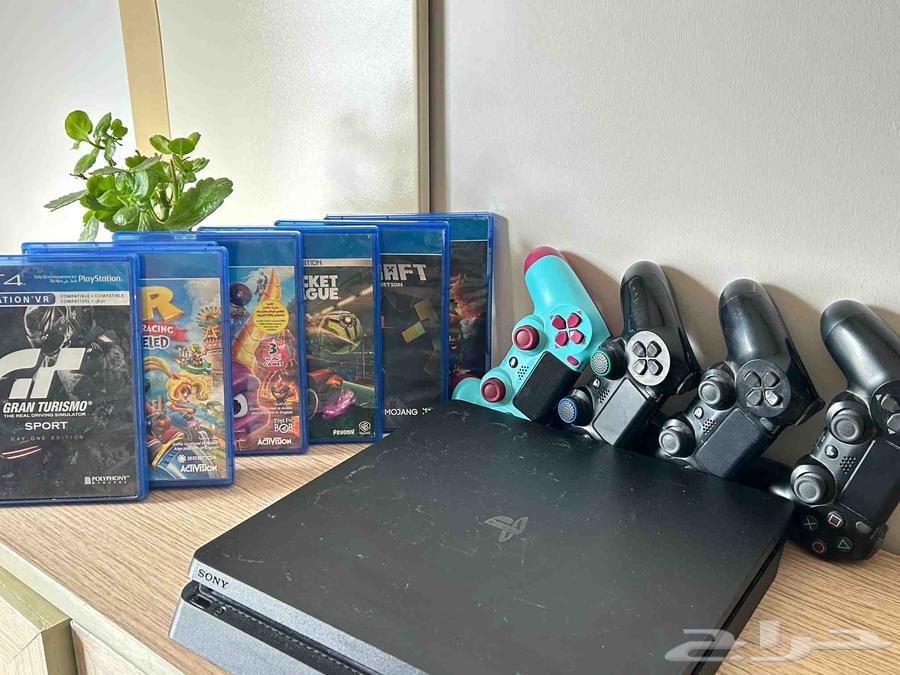 سوني فور سليم مساحته 1 تيرا بايت ps4 slim64418254848131110