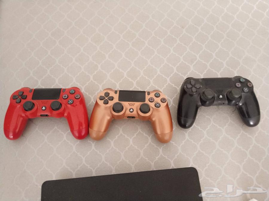 Used Slim PlayStation 4 with 3 Controllers and 3 Games64416914983553114