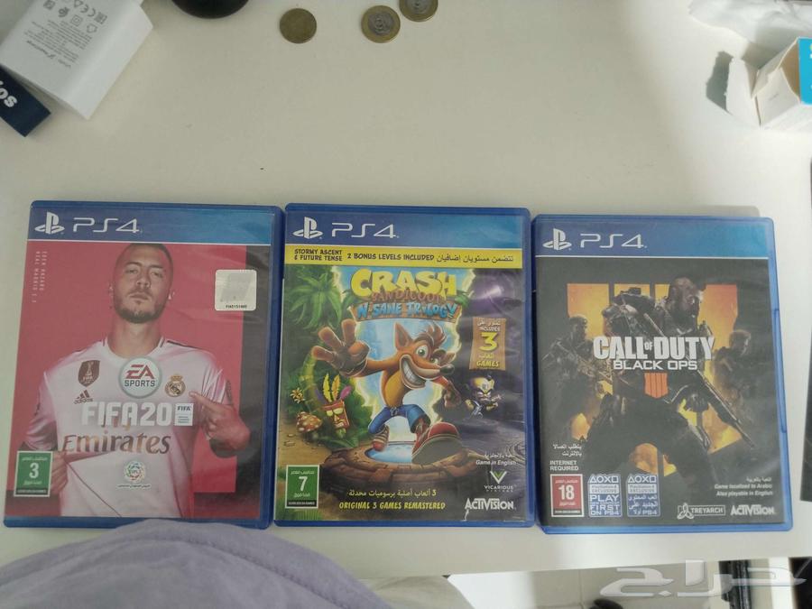 Used Slim PlayStation 4 with 3 Controllers and 3 Games64416914983553110