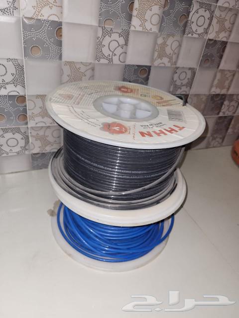 There are 2 rolls of Riyadh wire, 8 mm thick, taken from the simple one at a price64415060929155112