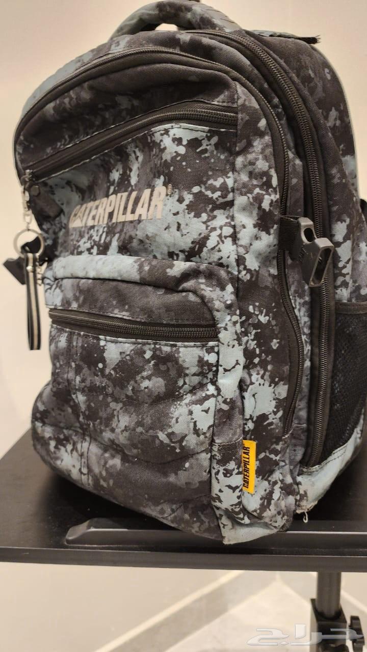 شنط مدرسيه كات اصليه64414806414851112