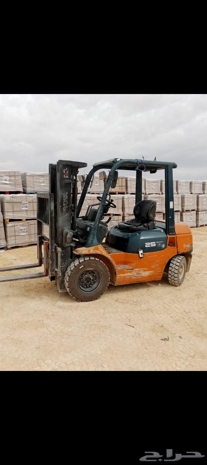 فركليف رافعه شوكيه لتاجير اليومي وشهري 3 طن 7 طن 10 طن 16 ط64573460309635111