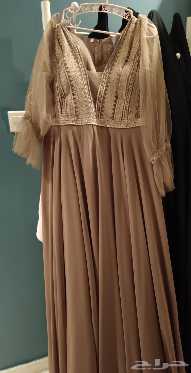 فساتين للبيع64415800820481112