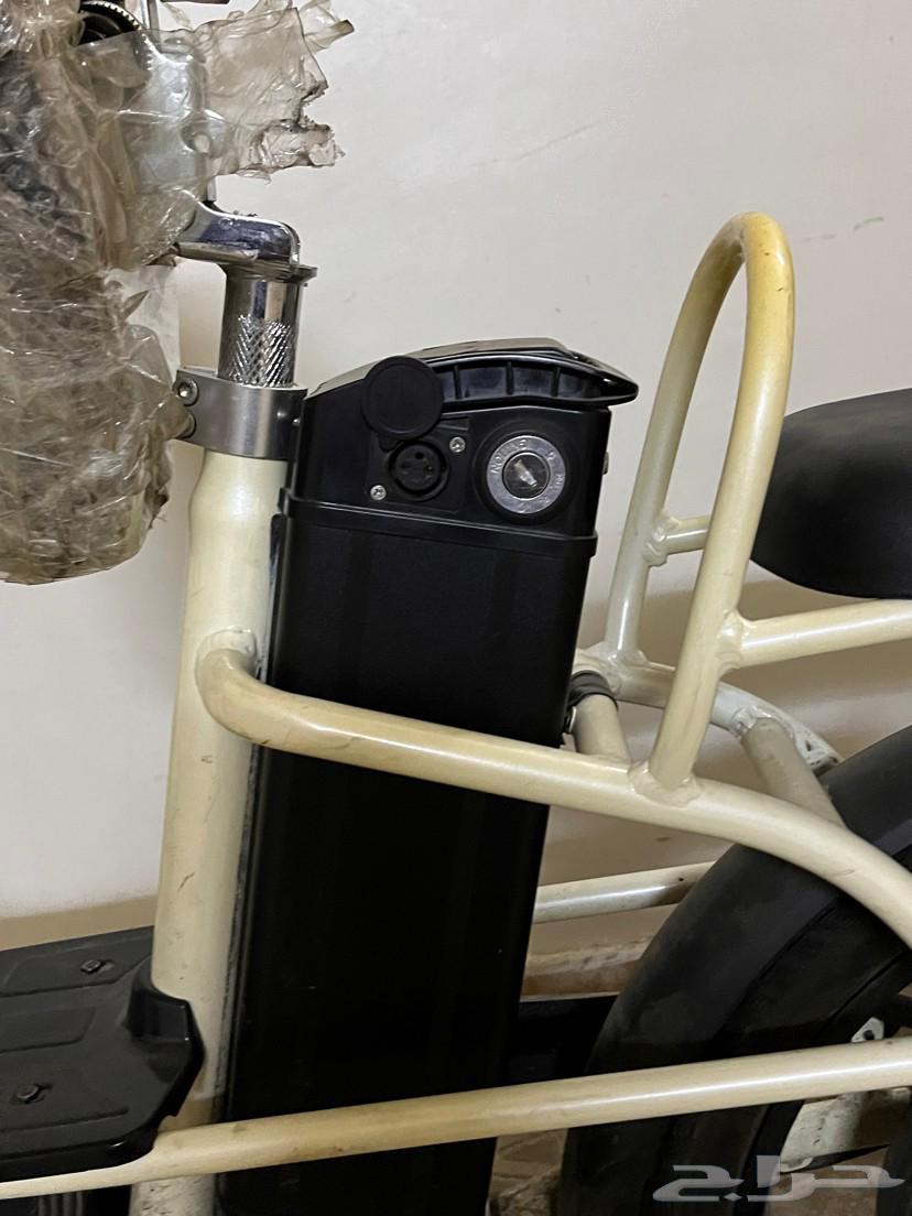 اسكوتر هيلكوا جديد ما كمل 6 شهور بس القطعه حقت التشغيل مكسور64417958645250114