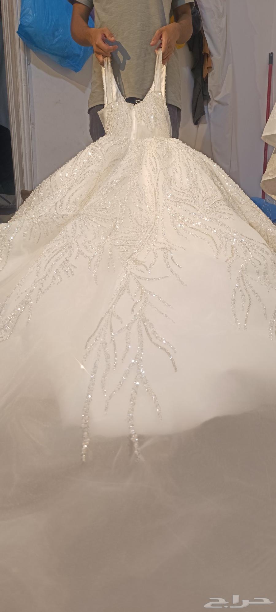 فستان زفاف جازار كتلوج قطعة فضي السعر 500 ريال64418797656963114