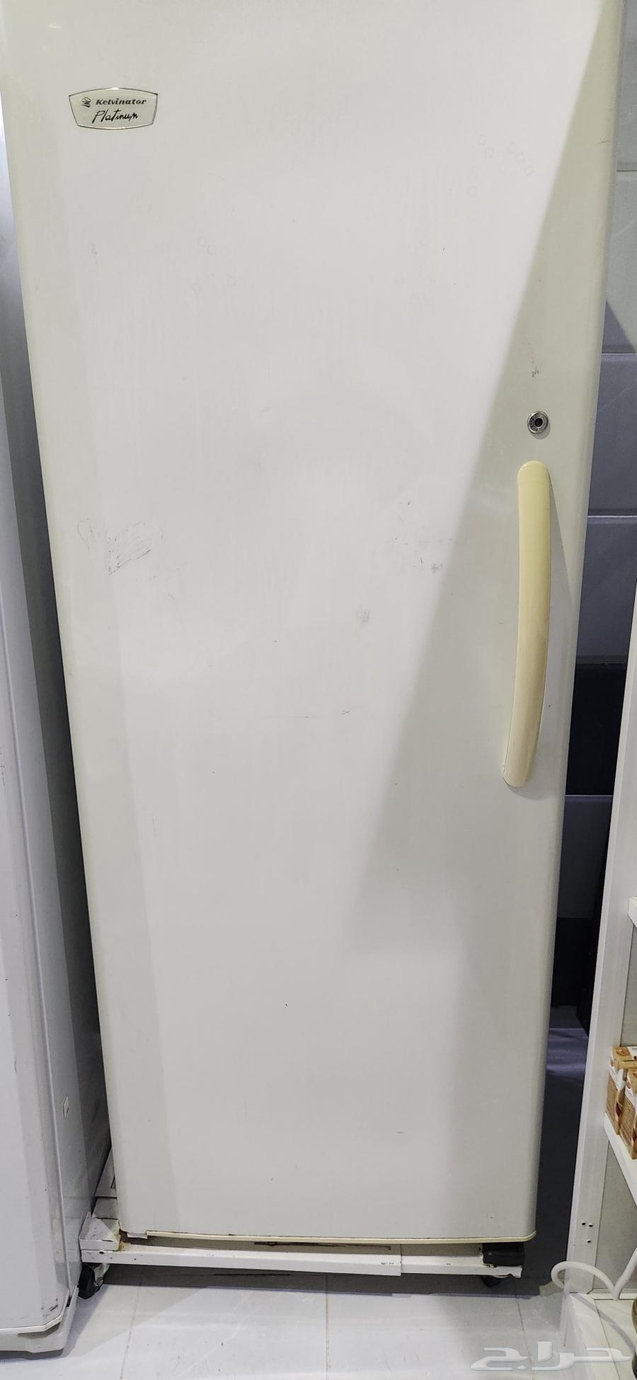 فريزرمطبخ للبيع الكبرسر فيه مشكله فقط64415491536385110