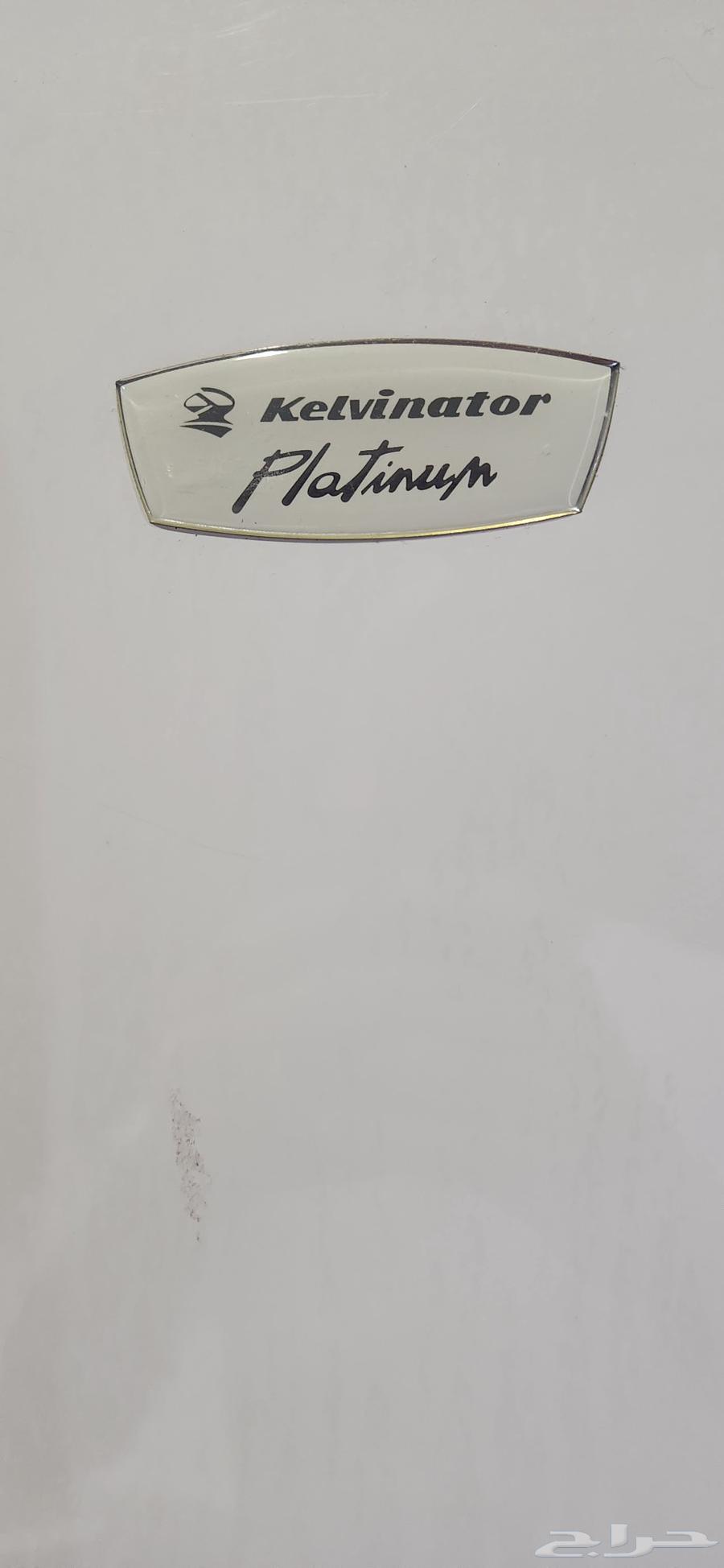 فريزرمطبخ للبيع الكبرسر فيه مشكله فقط64415491536385111