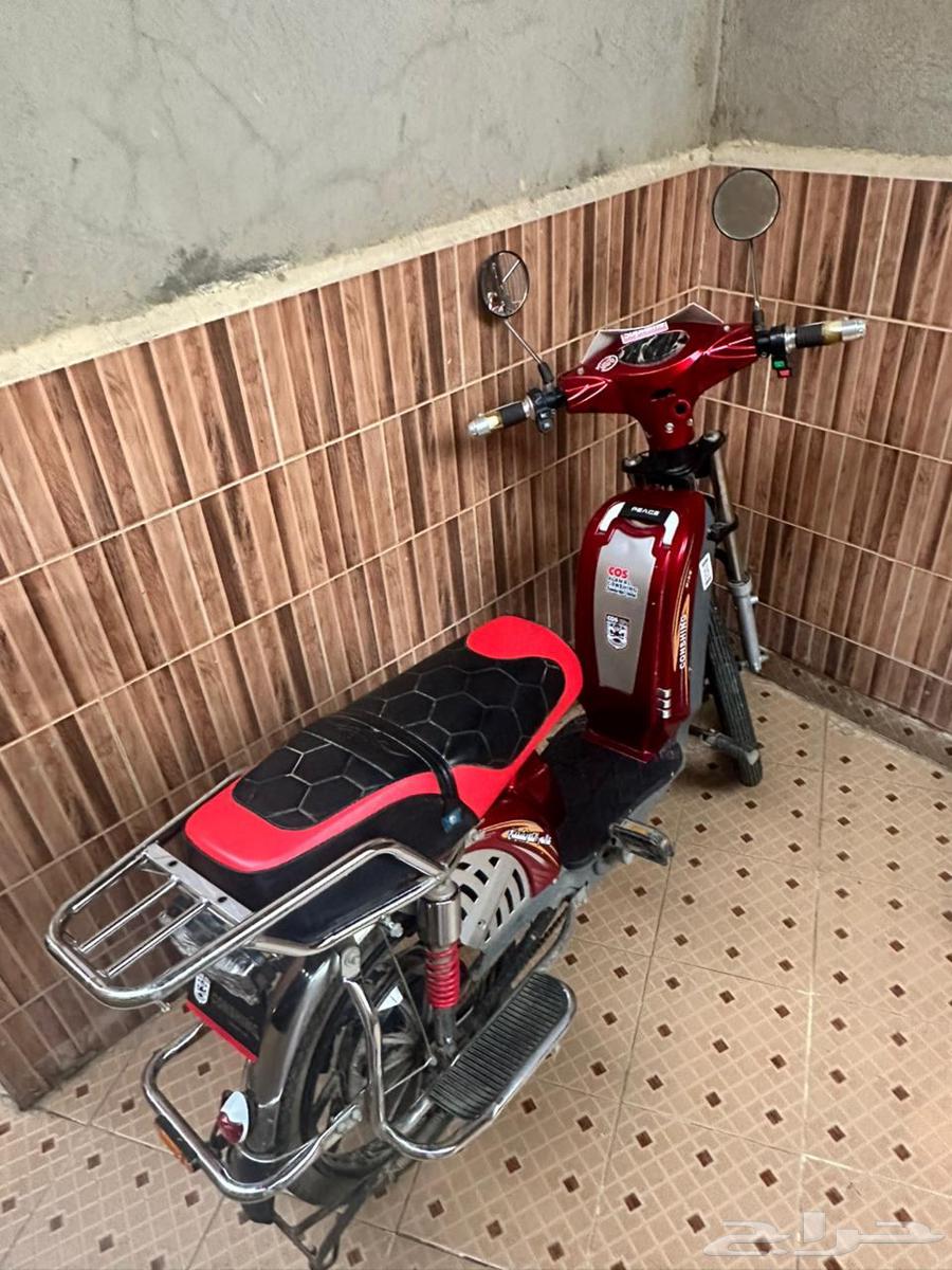 دراجه كهربائيه شبيه الدباب شبه جديد64414355787778112