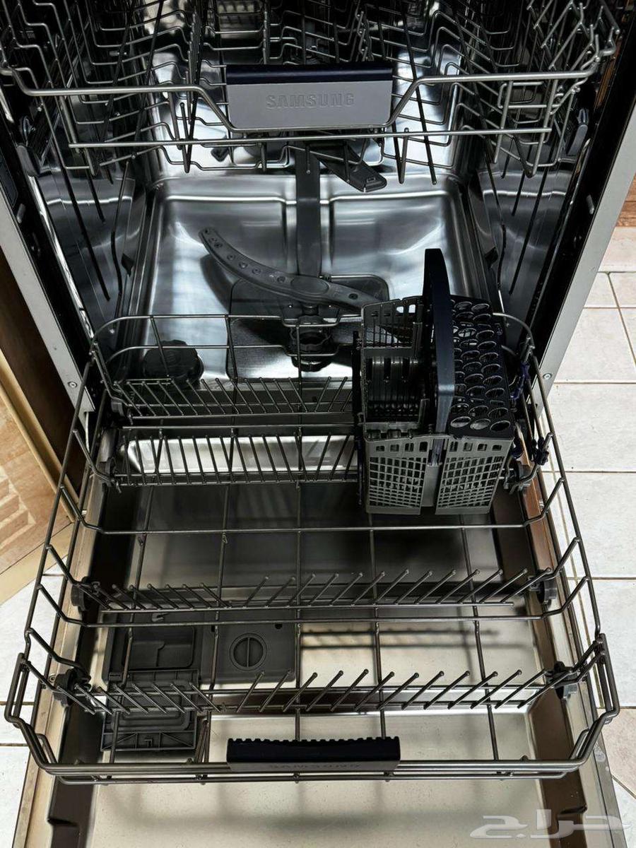 غساله اطباق من SAMSUNG يوجد بها 6 برامج64419145113730111