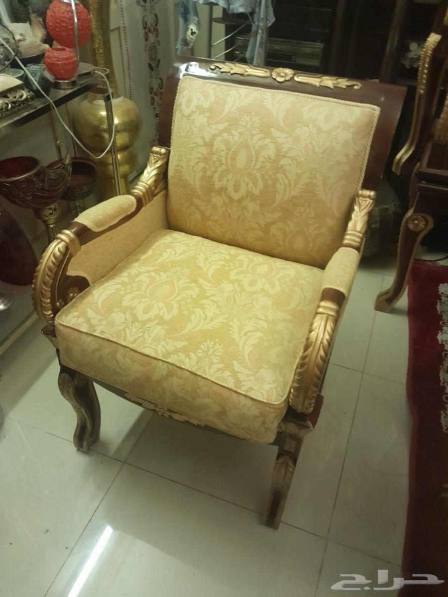 كنب كلاسيكي مستعمل نظيف جدا للبيع64413016846338113