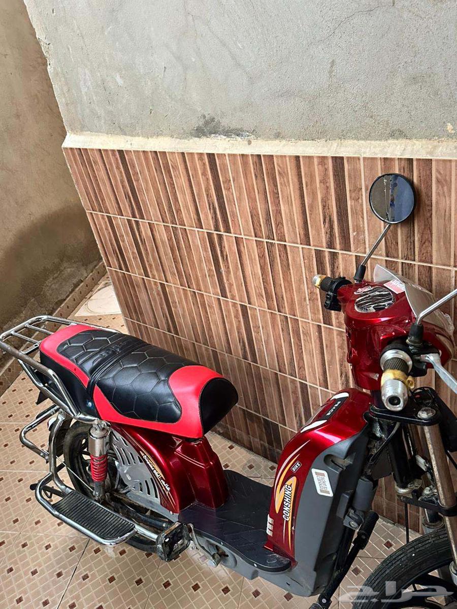 دراجه كهربائيه شبيه الدباب شبه جديد64414355787778113