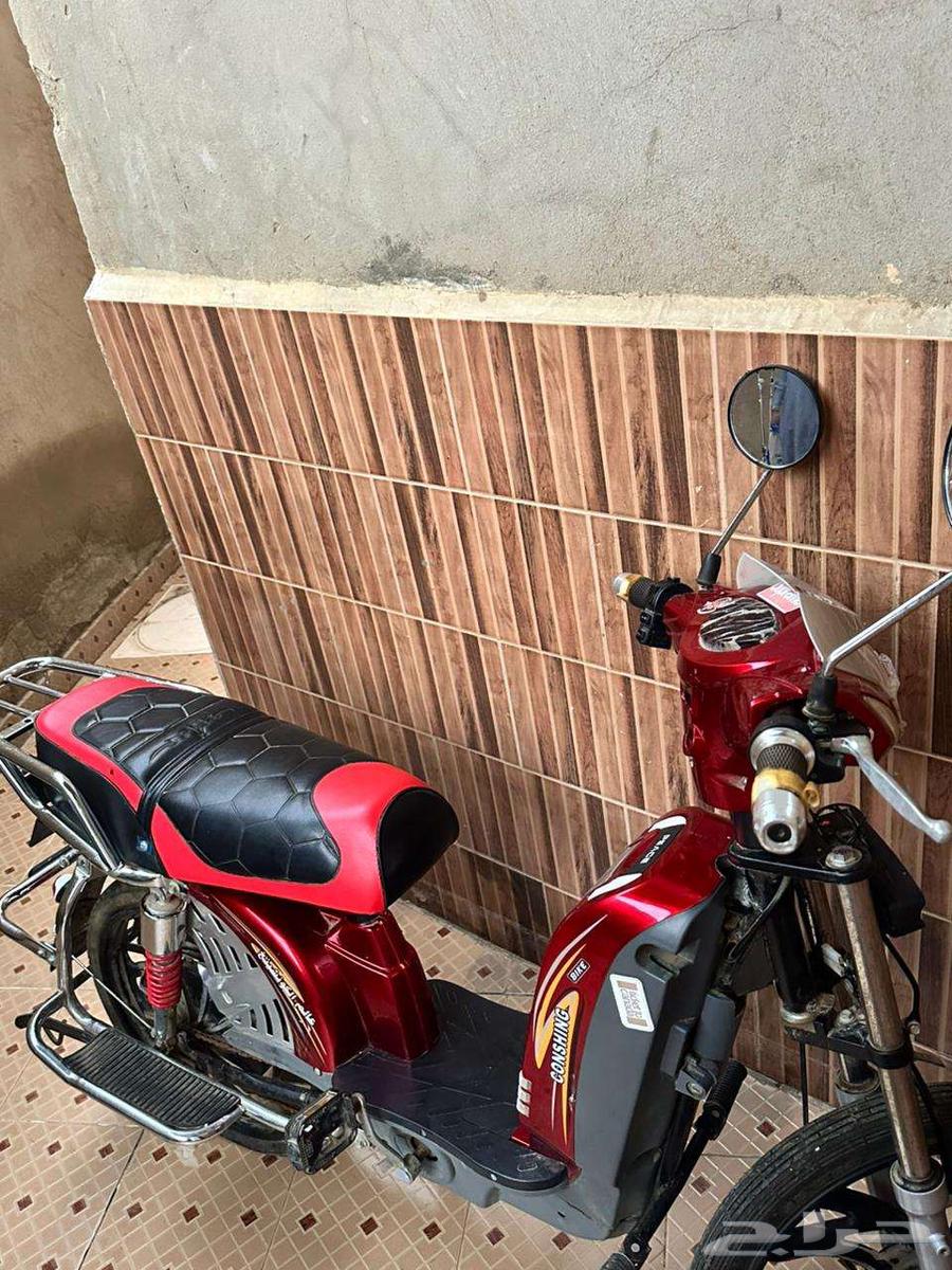 دراجه كهربائيه شبيه الدباب شبه جديد64414355787778110