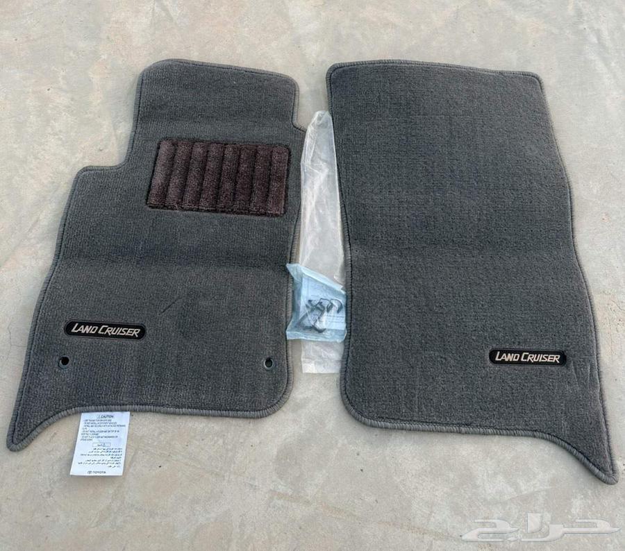 فرشات أرضية تيوتا شاص ربع64597556486659110