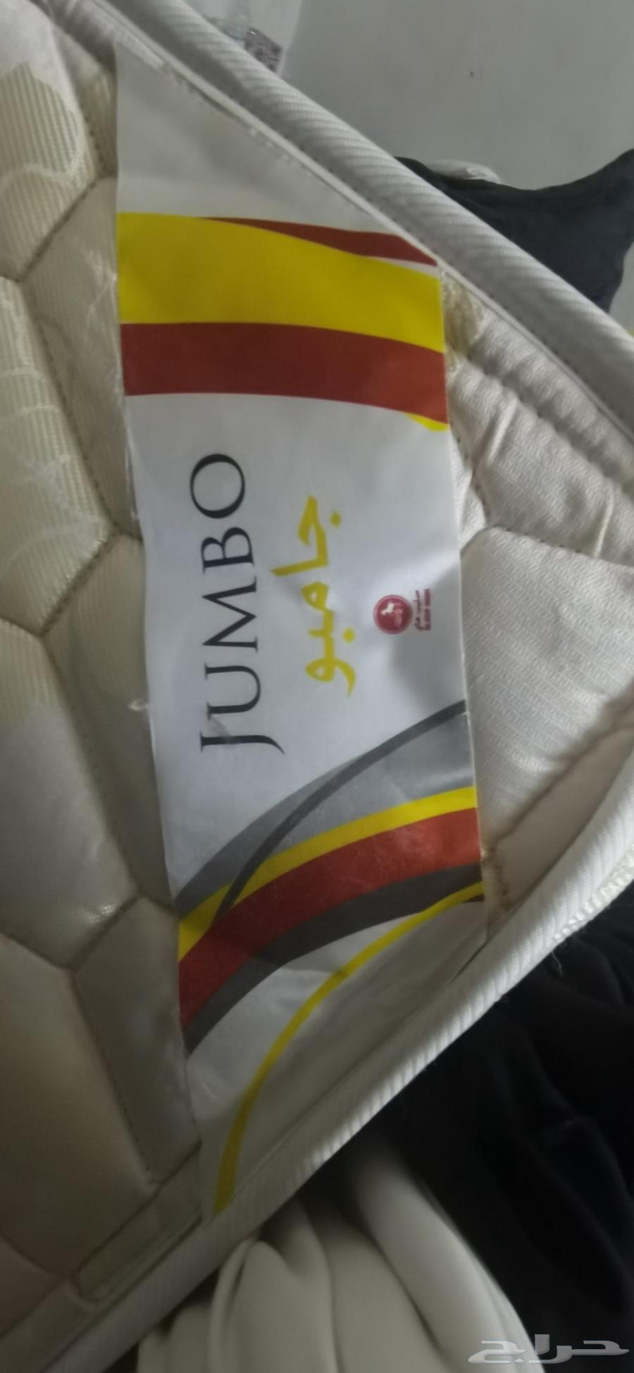 Urgently selling beds and we don't argue on price64424882813058113