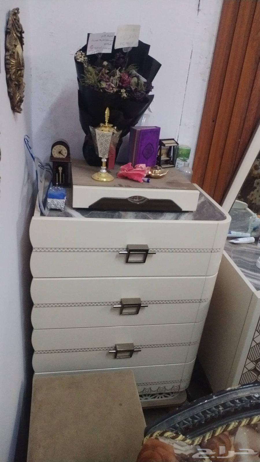 غرفة نوم للبيع64421377813249112