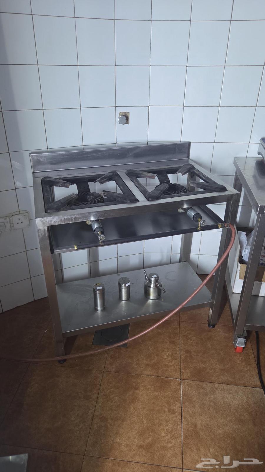 للبيع معدات مطاعم64424692829443110