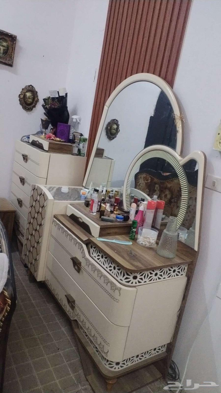 غرفة نوم للبيع64421377813249113