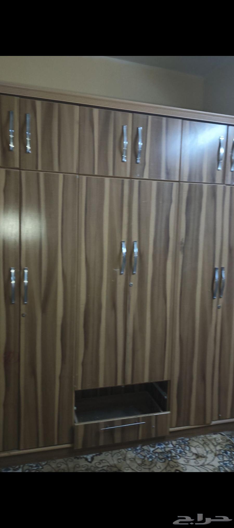 دولاب ملابس للبيع64424950215811113