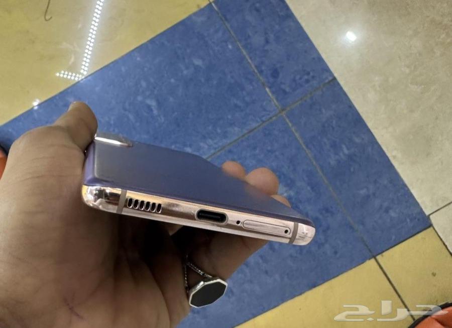 Samsung S21 regular, clean, no changes, screen not scratched64426012785923110