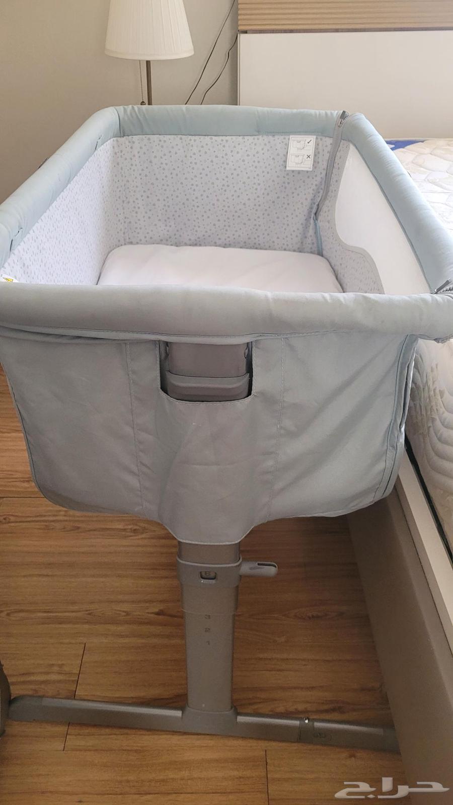 سرير أطفال شيكو64423229701506112