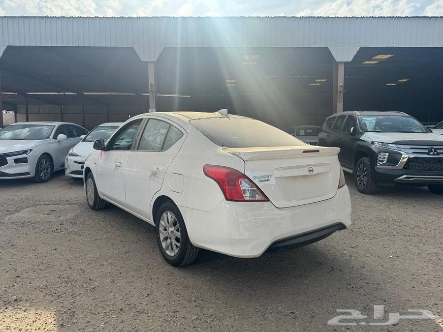 نيسان صني الشكل القديم 202464579375624065111