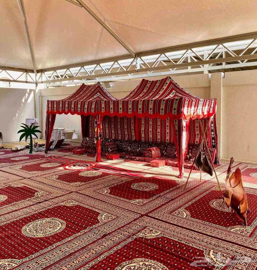 Luxury umbrellas for National Day and special occasions.. Special offer you can't miss64420485871618110