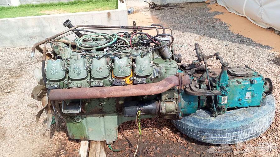 ماكينه مرسيدس عشراويه مع القير64585067783169110