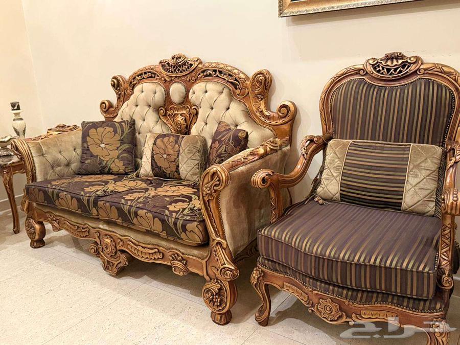 للبيع طقم كنب مجلس كلاسيكي فاخر64423917754241112